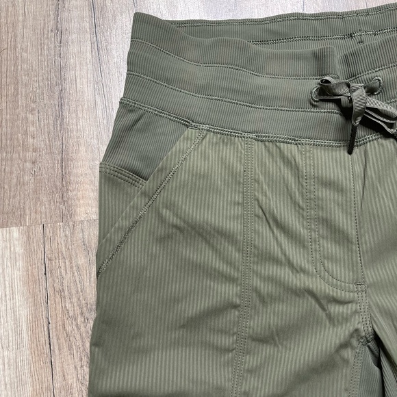 SOLD! lululemon dance studio mid rise green pant - Picture 3 of 9